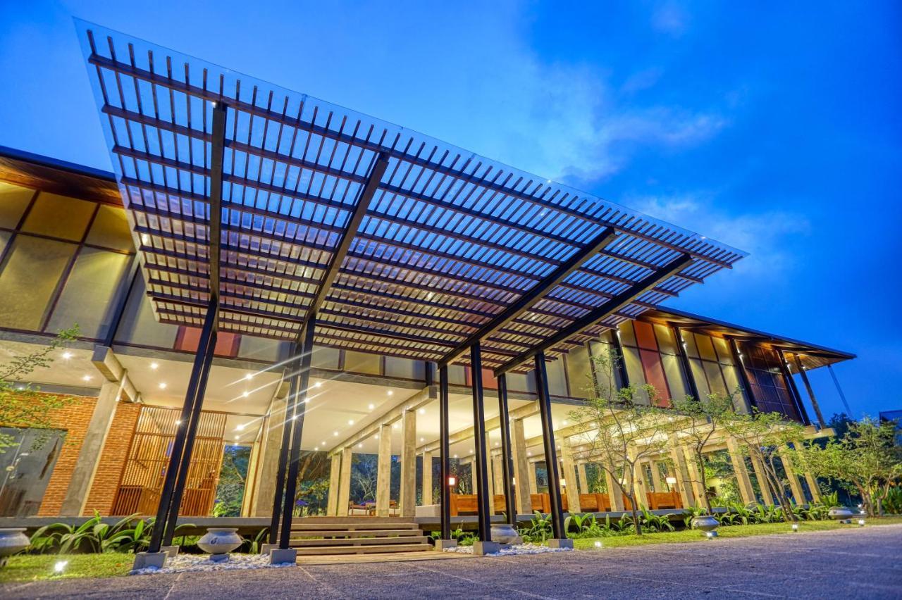 Tropical Life Resort And Spa ดัมบูลลา ภายนอก รูปภาพ