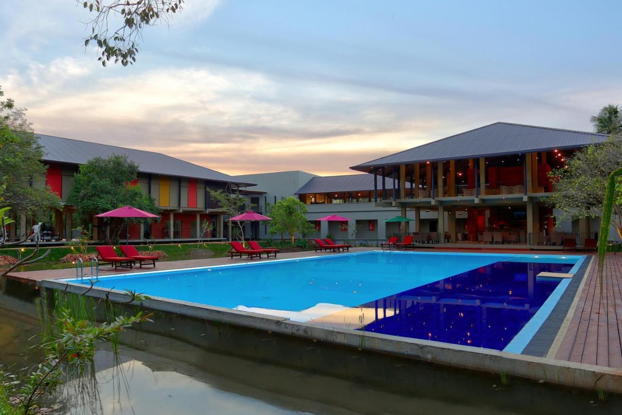 Tropical Life Resort And Spa ดัมบูลลา ภายนอก รูปภาพ