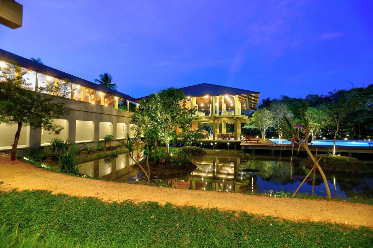 Tropical Life Resort And Spa ดัมบูลลา ภายนอก รูปภาพ