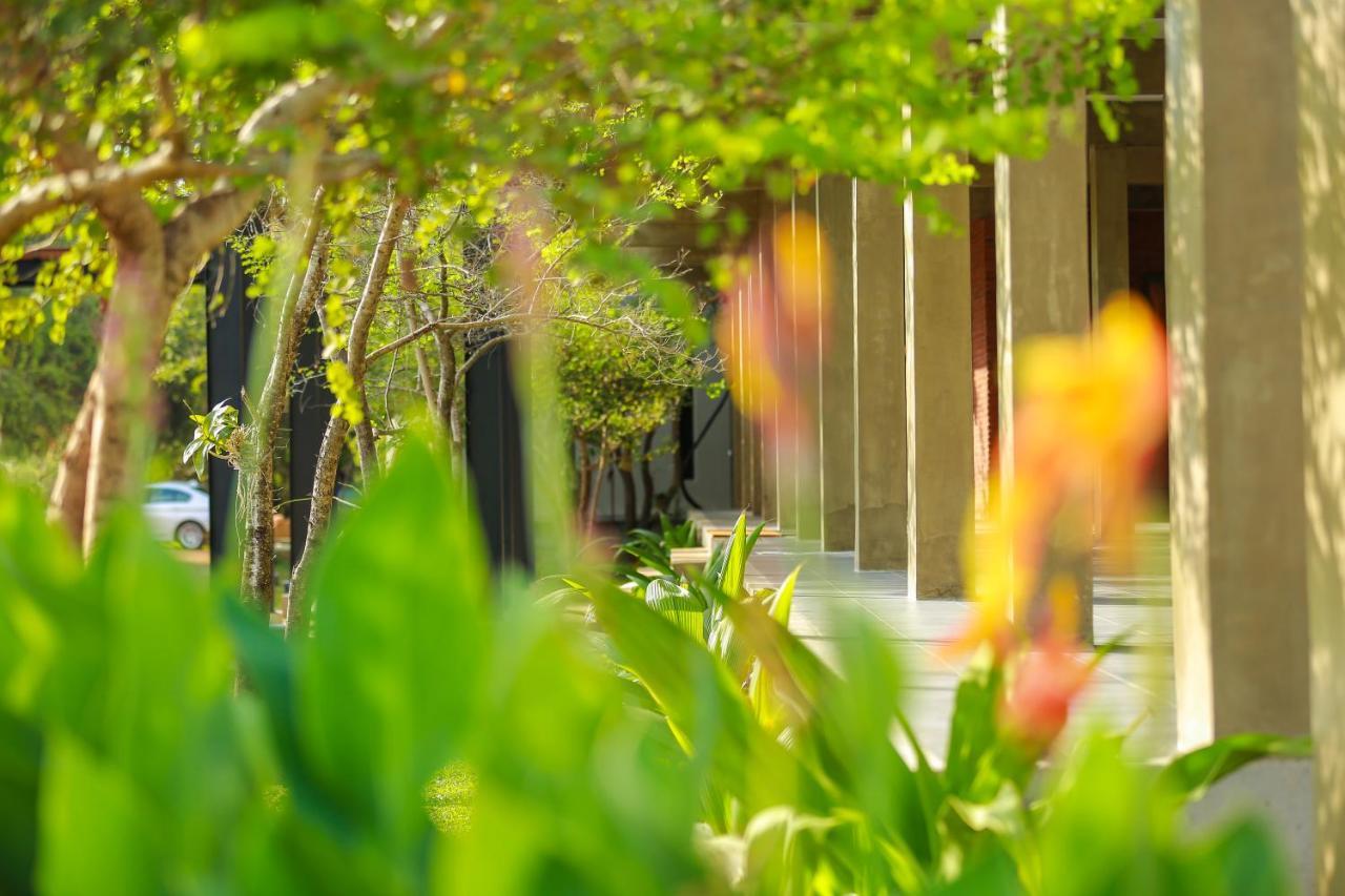 Tropical Life Resort And Spa ดัมบูลลา ภายนอก รูปภาพ